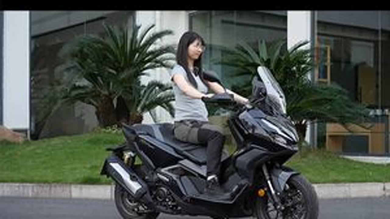 城市通勤 + 摩旅玩耍，本田ADV350细节介绍 #本田350ADV #踏板车 #摩旅骑行 #机车圈APP #350ADV