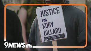 Vigil held for man killed by Aurora police one year ago