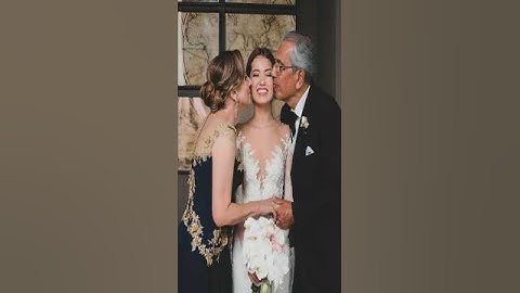 How to Add a Border to a Photo in Photoshop | Quick Tips! #designdev #ai #ps #border #photo #tips