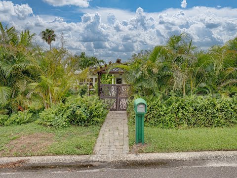 6202 7th Ave, Gulfport, FL home video tour