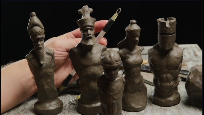 Different Types of Sculpting Clay - Homenish  Sculpting clay, Easy clay  sculptures, Clay moulding