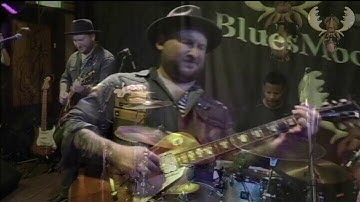 Josh Smith - First hand look  - Live at Bluesmoose radio