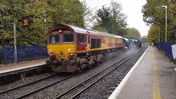 66206 tnt 66107 passing through Reading West