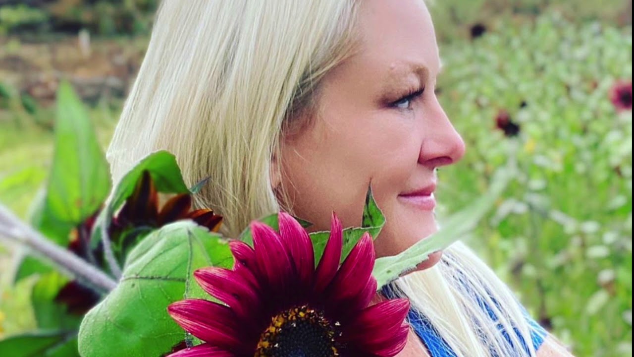 Lickinghole Creek Farm Episode Intro