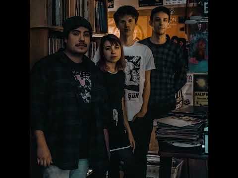 Beach Bunny - \"Boys\" - Metro (Chicago, IL) - 02/22/20