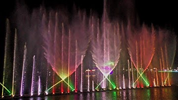 Bình Dương lần đầu tiên Biễu Diễn Nhạc Nước nhân dịp 30/4/2024 | Khiến hàng vạn ngàn người thích thú