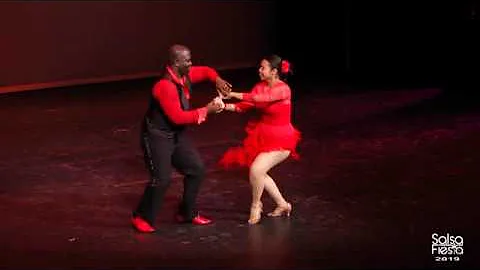 Ade and Kimberly Smart at Salsa Fiesta TnT 2019