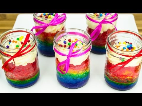 Rainbow Cupcakes in a Jar: How to Make by Cookies Cupcakes and Cardio