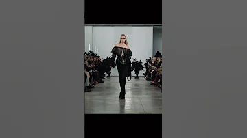 Gen Z Model Walk Colinjones Fashion Blumarine Model Supermodel Catwalk Edit Shorts 