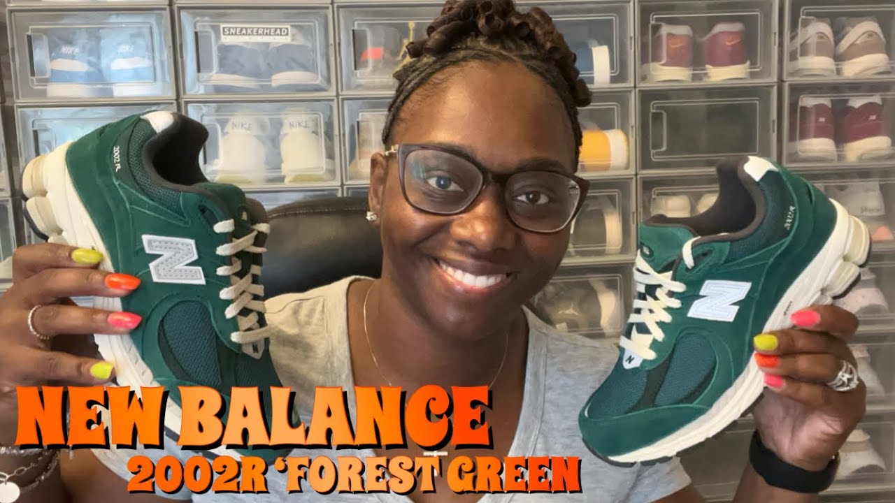 29cm New Balance M2002R Forest Green靴/シューズ