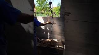 Iskopavanje Zemlje Iz Podruma