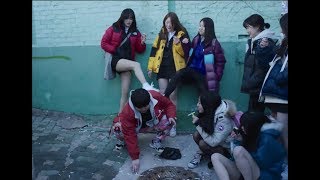 Park Hwa-young's film [Lonely 1], which depicts the miserable lives of runaway girls. screenshot 3