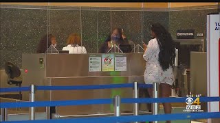 Frontier Airlines Turn Away Booked Travelers Due To Understaffing Issues Frontier Airlines Turn Away Booked Travelers Due To Understaffing Issues
