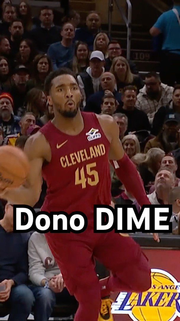 Mitchell no-look pass to Mobley for the POSTER JAM!