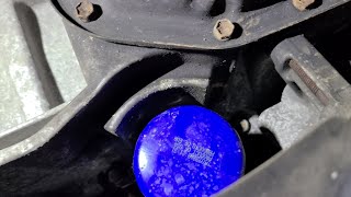 2004 - 2006 Scion XB oil change