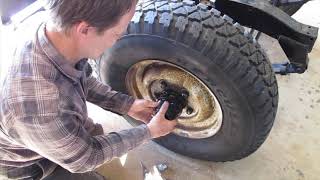 Landrover Series 2A Project- Hubs, diff, shock absorber & bulkhead restoration continues.