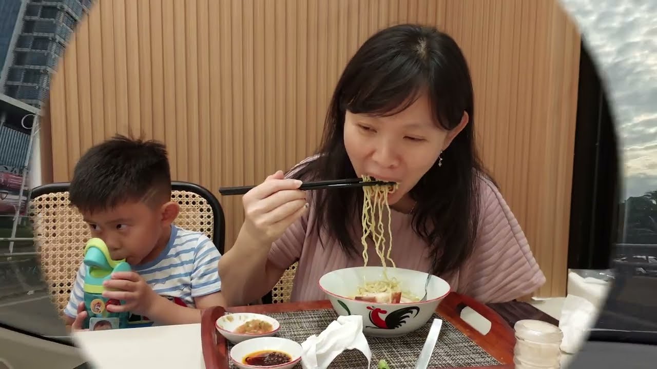 KULINER DI GREEN LAKE CITY