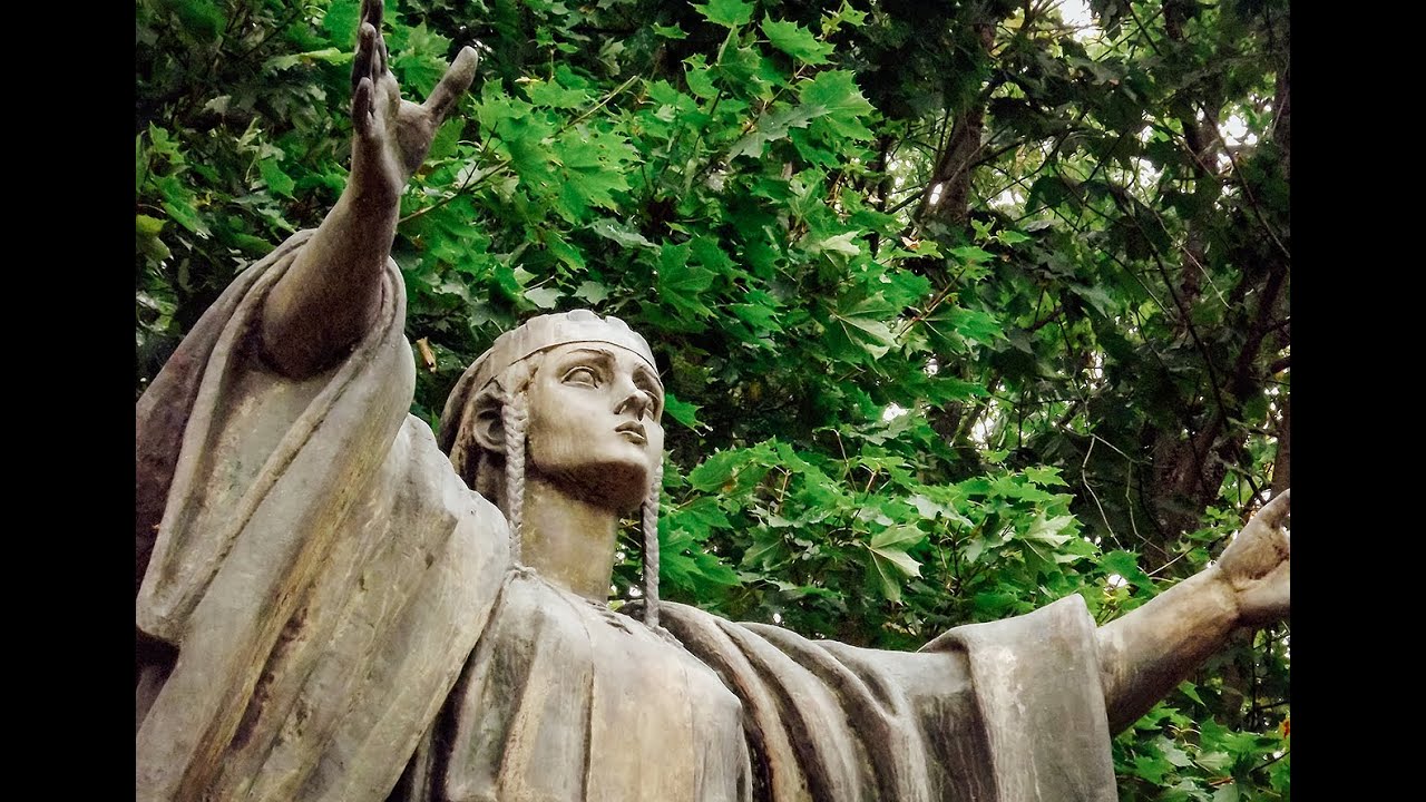 Новгород, плачущая Ярославна. - YouTube