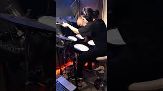 The Eye of the Tiger | Drum Intro #metal #cover #drumcover #drums #music #drummer #metalhead #rock Dolphin Drums