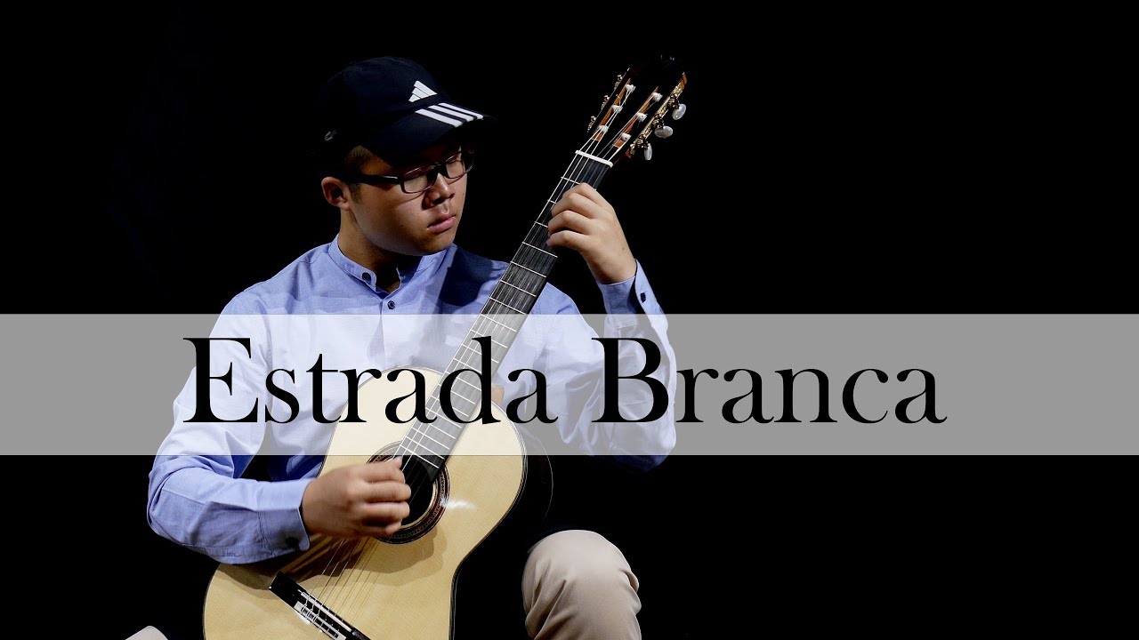 Antonio Carlos Jobim arr. Paulo Bellinati: Estrada Branca