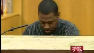 Brother takes stand in Leon Davis trial