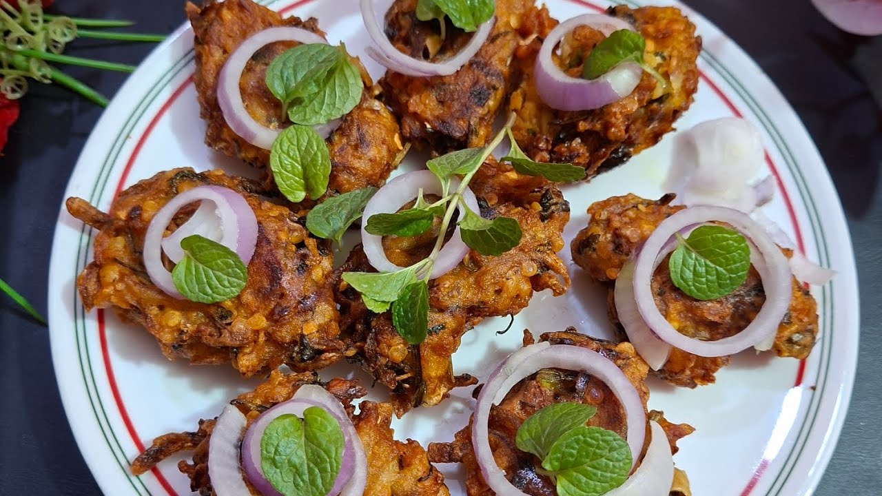 কাঁচা আলুর মচমচে পিয়াজু  | Iftar Recipe | Crispy Potato Peyaju | Potato Pakora