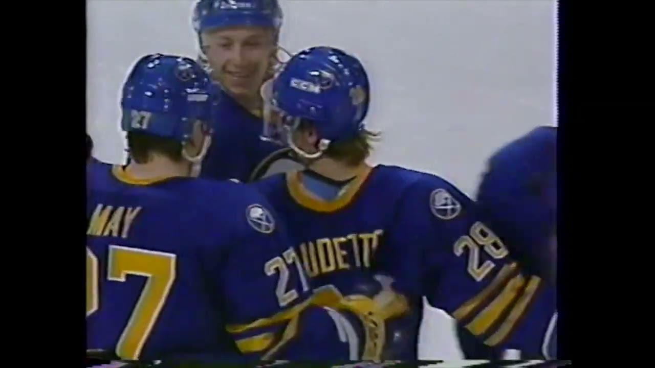 Donald Audette Goal - Sabres vs. Blackhawks, 1/11/94