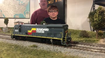 Rapido B36-7 SBD Soundtraxx Tsunami2 rear class light moves