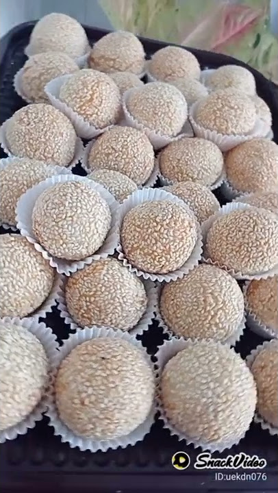 onde - onde crispy diluar lembut didalam