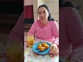 COCHINHA DE FRANGO . SUCO DE LEMON