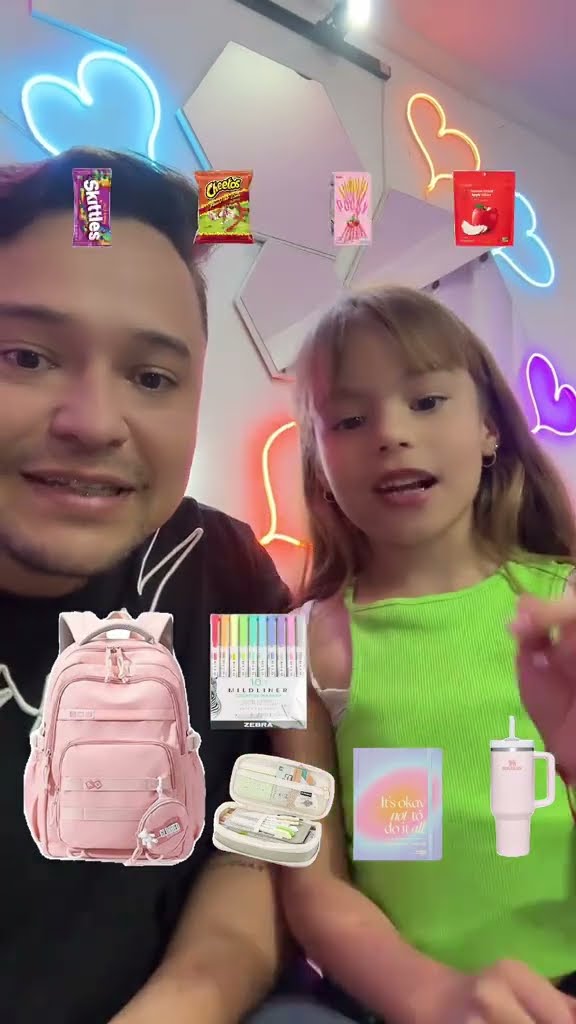 Kendall escoge los útiles del colegio #humor #cosasdefamilia #comedia #humorfamiliar #comedy