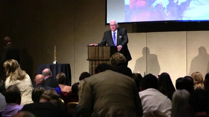 Award Dinner: Honoree Carl Sam Maggio