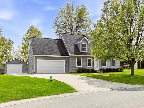 1561 S Delano Street, Saint Clair, MI home video tour