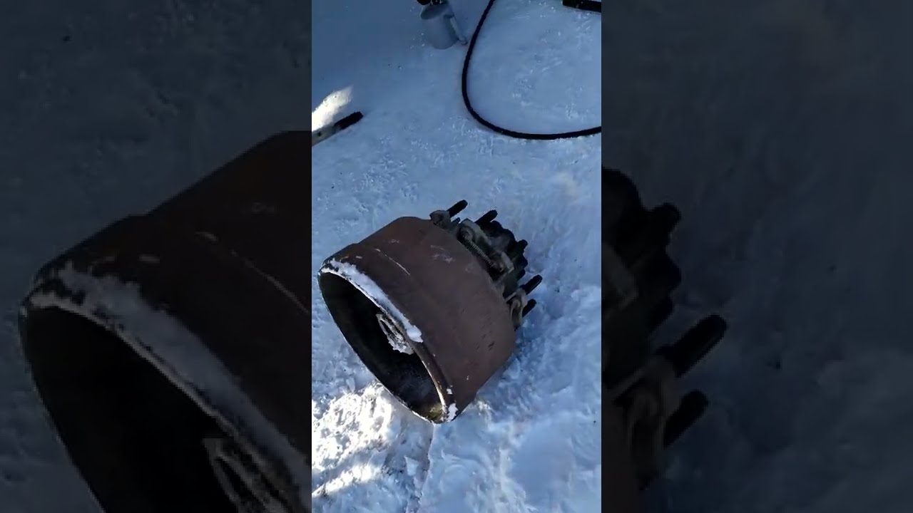 Поломка полуприцепа на зимнике.Ремонт - YouTube