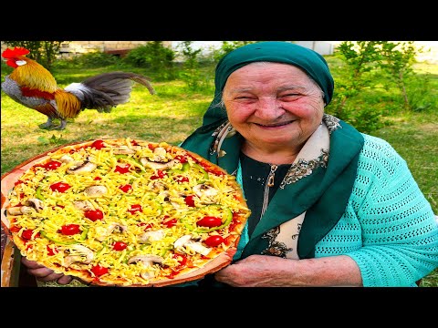 Video: Dəniz Məhsulları Ilə Pizza - İtalyan Mətbəxinin Yeməyi