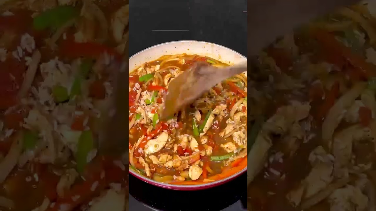 One-Pot Chicken Fajita Rice - Perfect for Cinco de Mayo