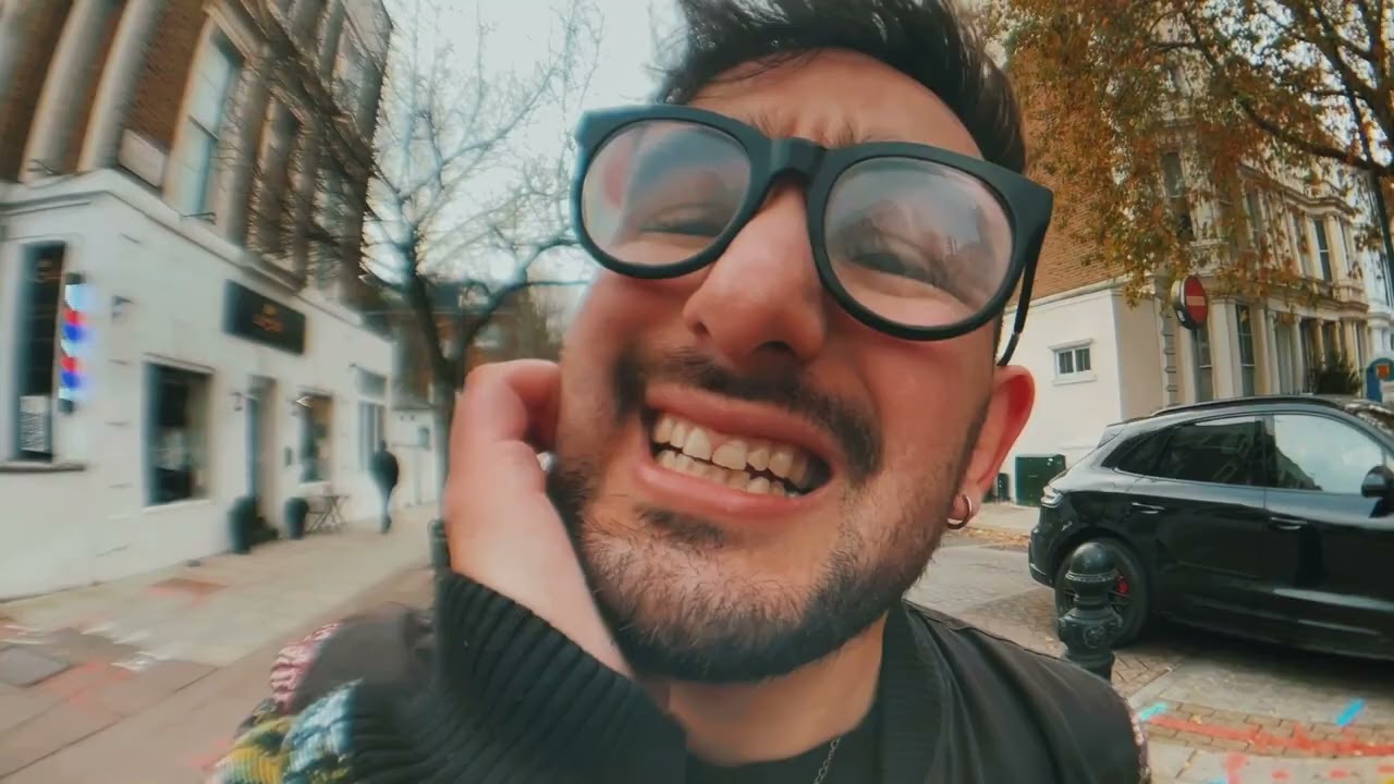 在 YouTube 上观看 Electric Enemy - SHAME (Official Video) 在 YouTube 上观看 Electric Enemy - SHAME (Official Video)