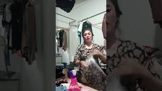 Tante Kerja Sambil Live