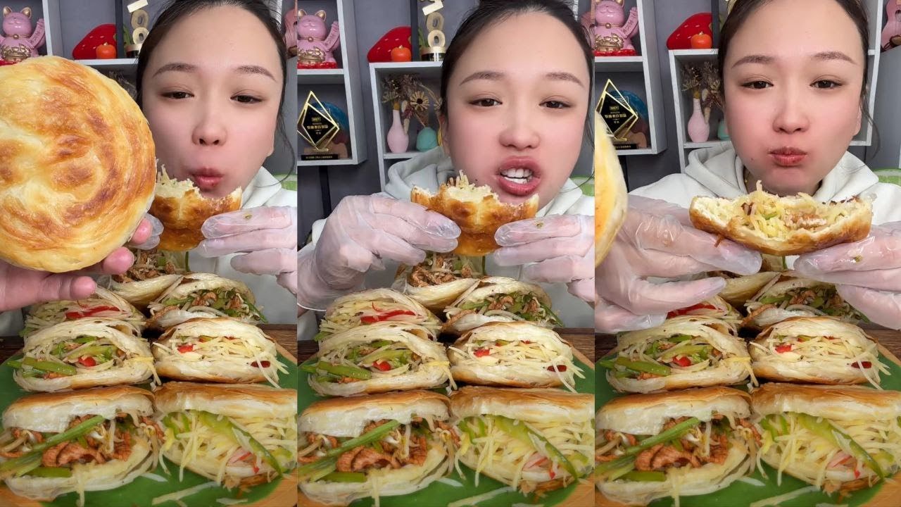 Super Spicy Chinese Hot Pot with Big Meatballs & Veggies ASMR