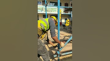 Scaffolding Work Video. #viralvideo #scaffolding #work #video #scaffolding ✅👷‍♂️