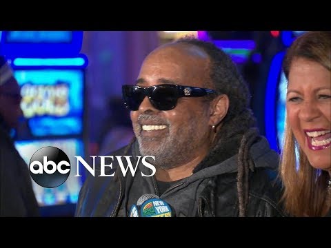 New York City man revealed as $125M Powerball winner