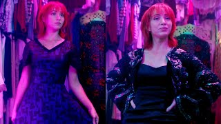 One Piece(Netflix) - Nami Tries On Different Dresses From Kaya's Closet | Luffy & Zoro Give Opinions