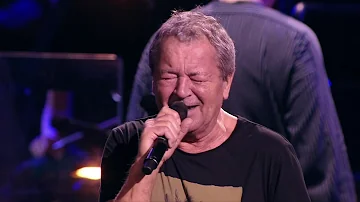 Ian Gillan "Smoke On The Water" - Live in Moscow - Album "Contractual Obligation" out now!