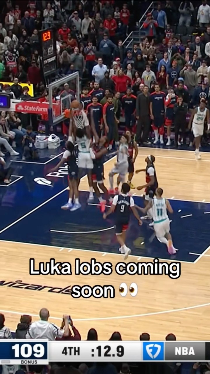 Luka lobs to Mark Williams in LA. ??