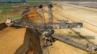 Tagebau Garzweiler 2 - Braunkohletagebau. Luftaufnahme