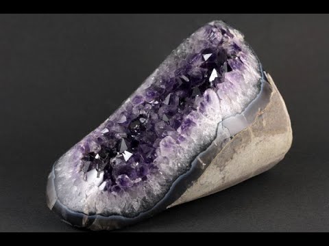 今日だけ^ - ^‼️綺麗❣️天然石水晶　ウルグアイ産　アメジストクラスター　33 AAA級天然ウルグアイ産アメジスト原石クラスターYTB85G3/67G90C