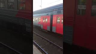 Электропоезд ЭД4М-0071 Куровская-Москва(К.Вокзал) на станции Выхино