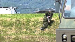 2015年9月13日 中部方面隊記念行事 訓練展示 狙撃成功!