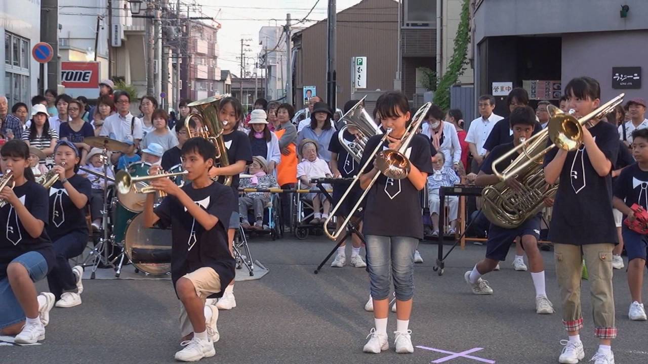 名古屋市立八幡中学校吹奏楽部 中川金魚祭り2016 YouTube