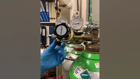 Vacuum Technology Series. The gas cylinder regulat...